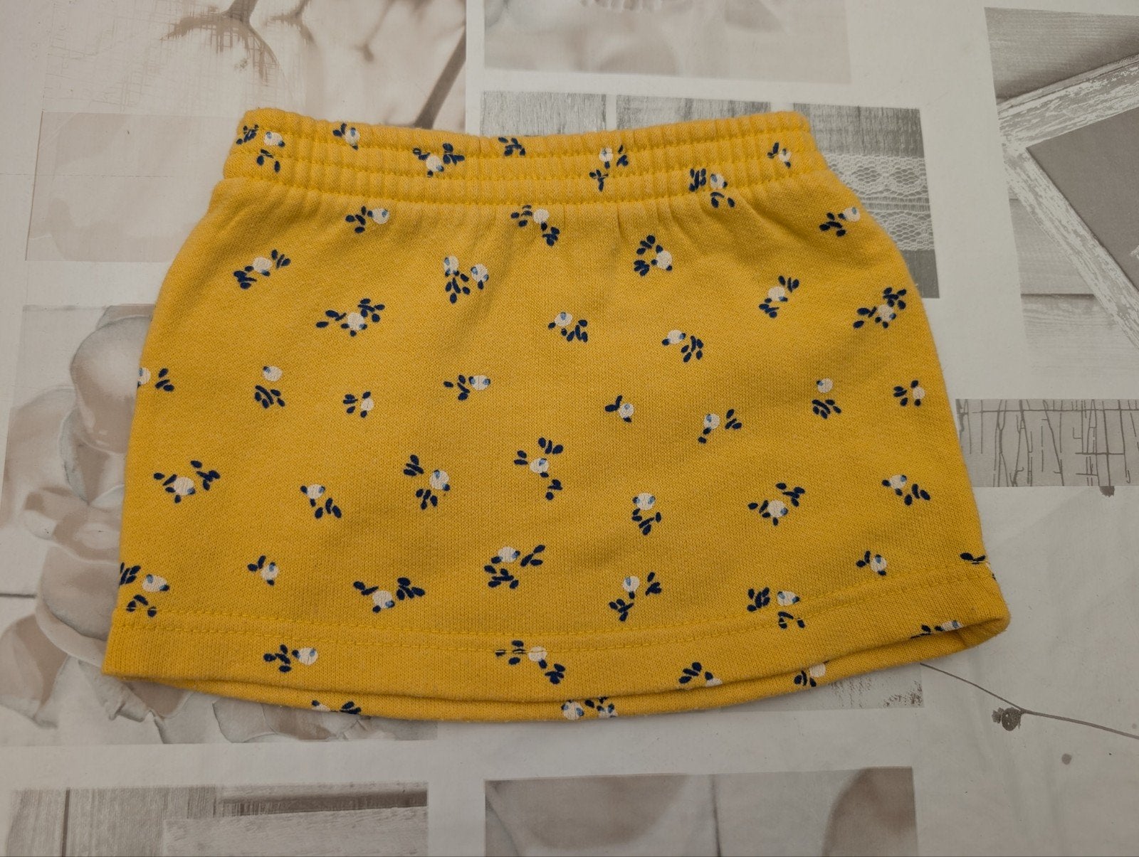 Z mooi geel rokje van sweaterstof voor meisjes van 9 maanden, Kinderen en Baby's, Meisje, Jurkje of Rokje, Ophalen of Verzenden
