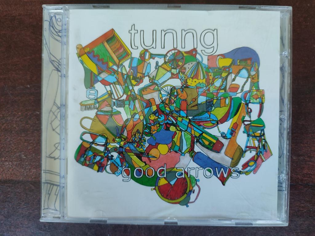 CD : TUNNG - GOOD ARROWS, Ophalen of Verzenden, Zo goed als nieuw