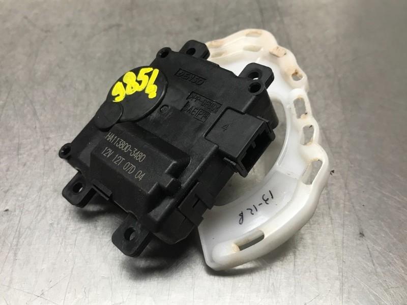 ACTIONNEUR MOTEUR VOLET CHAUFFAGE Suzuki Baleno (EW / FW), Utilisé, Suzuki
