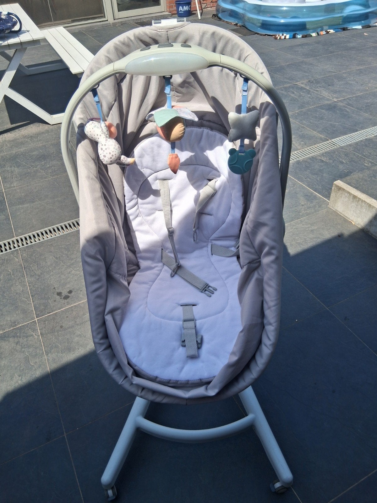 babybed makkelijk tot stoel te maken en een wipper, Enlèvement