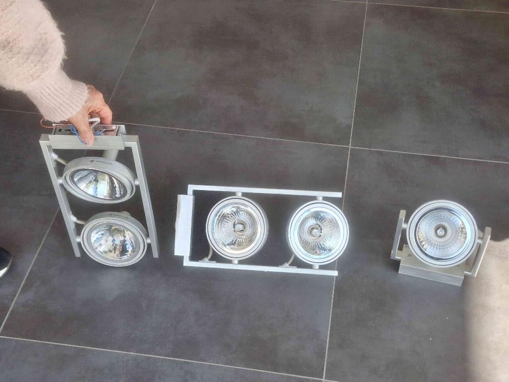 Spot halogène, Maison & Meubles, Lampes | Spots, Halogène, Spot encastrable ou Spot mural, Comme neuf, Contemporain