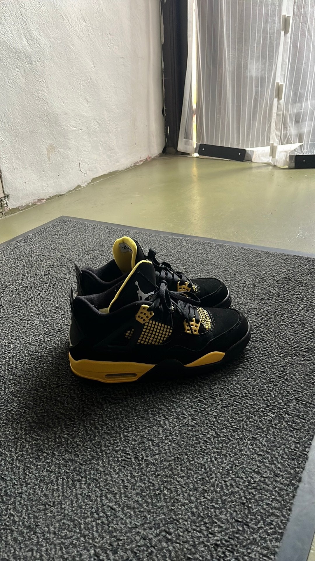 Zir jordan 4 yellow, Vêtements | Hommes, Chaussures, Enlèvement ou Envoi, Autres couleurs, Comme neuf, Baskets
