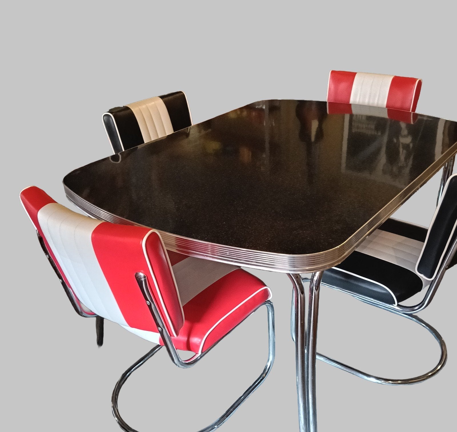 Retro Eetkamerset American Dining - tafel met 4 stoelen, Ophalen, American jaren '50, Gebruikt, 100 tot 150 cm