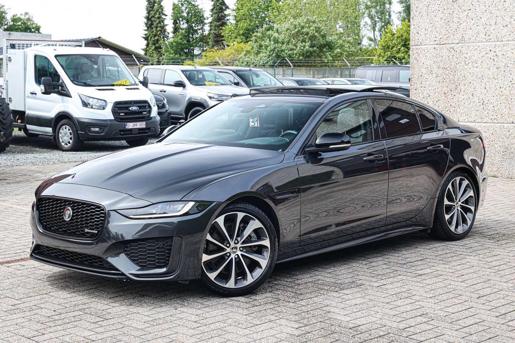 Jaguar XE R-DYNAMIC-BLACK-UITVOERING*LEDER*SOUND-SYSTEM-MERI, Auto's, Jaguar, Automaat, Achterwielaandrijving, Gebruikt, Zwart