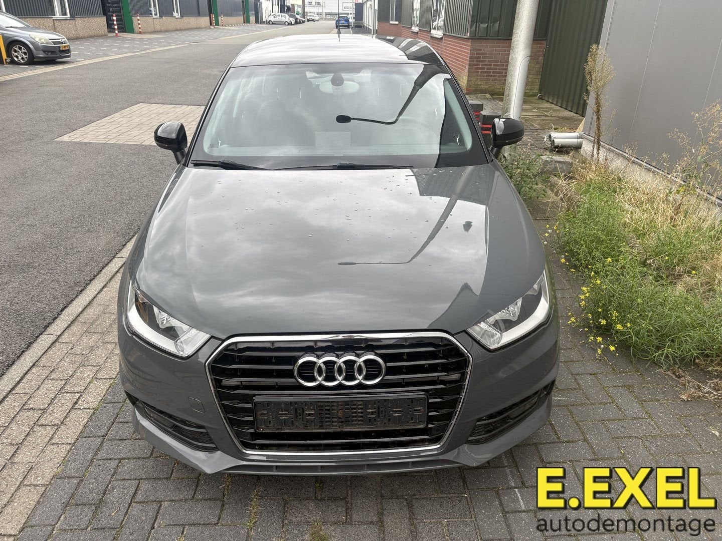 Complete voor kop Audi A1 1.0TFSI 2011-18 Kleur LX7M, Auto-onderdelen, Gebruikt, -, Voor, Bumper