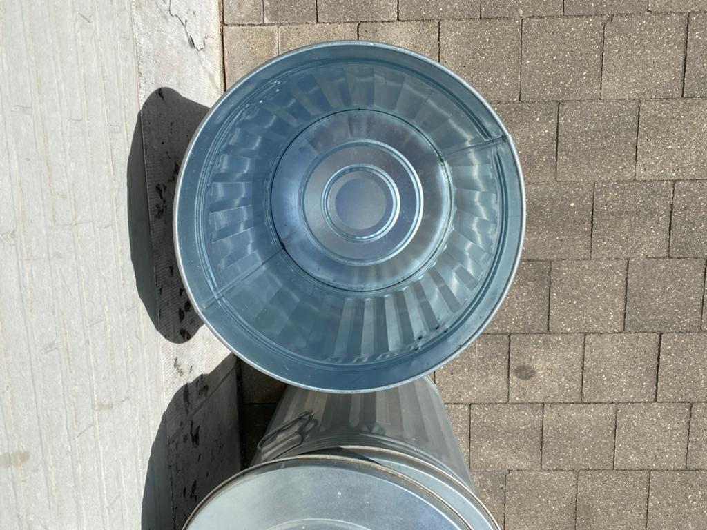 Aluminium vuilnisbakken, Huis en Inrichting, Woonaccessoires | Prullenbakken, Ophalen of Verzenden, Zo goed als nieuw
