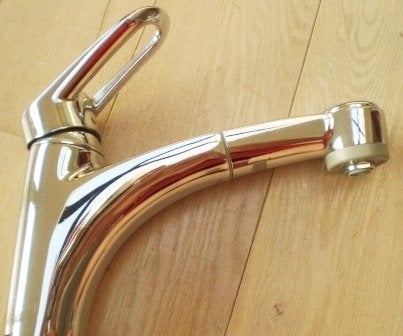 Robinet Mitigeur douchette extractible 2 jet HANSGROHE impec, Bricolage & Construction, Enlèvement, Comme neuf, Chrome, Robinet