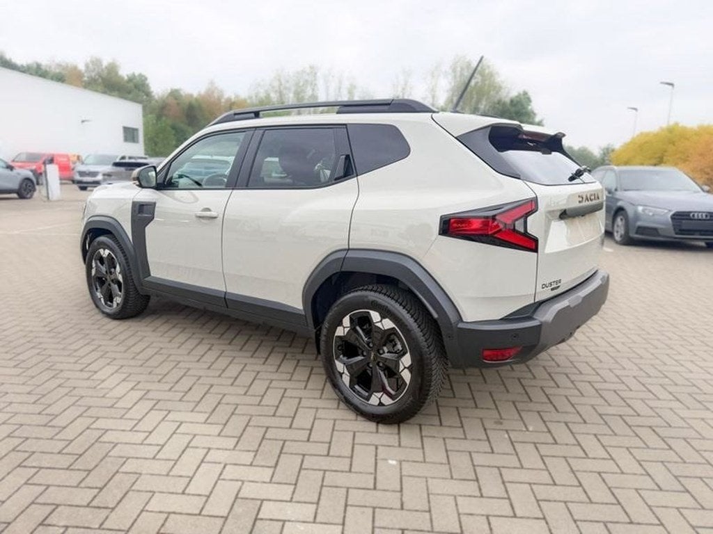 Dacia Duster Extreme Hybrid 145, Auto's, Dacia, Automaat, Duster, Beige, Emergency brake assist