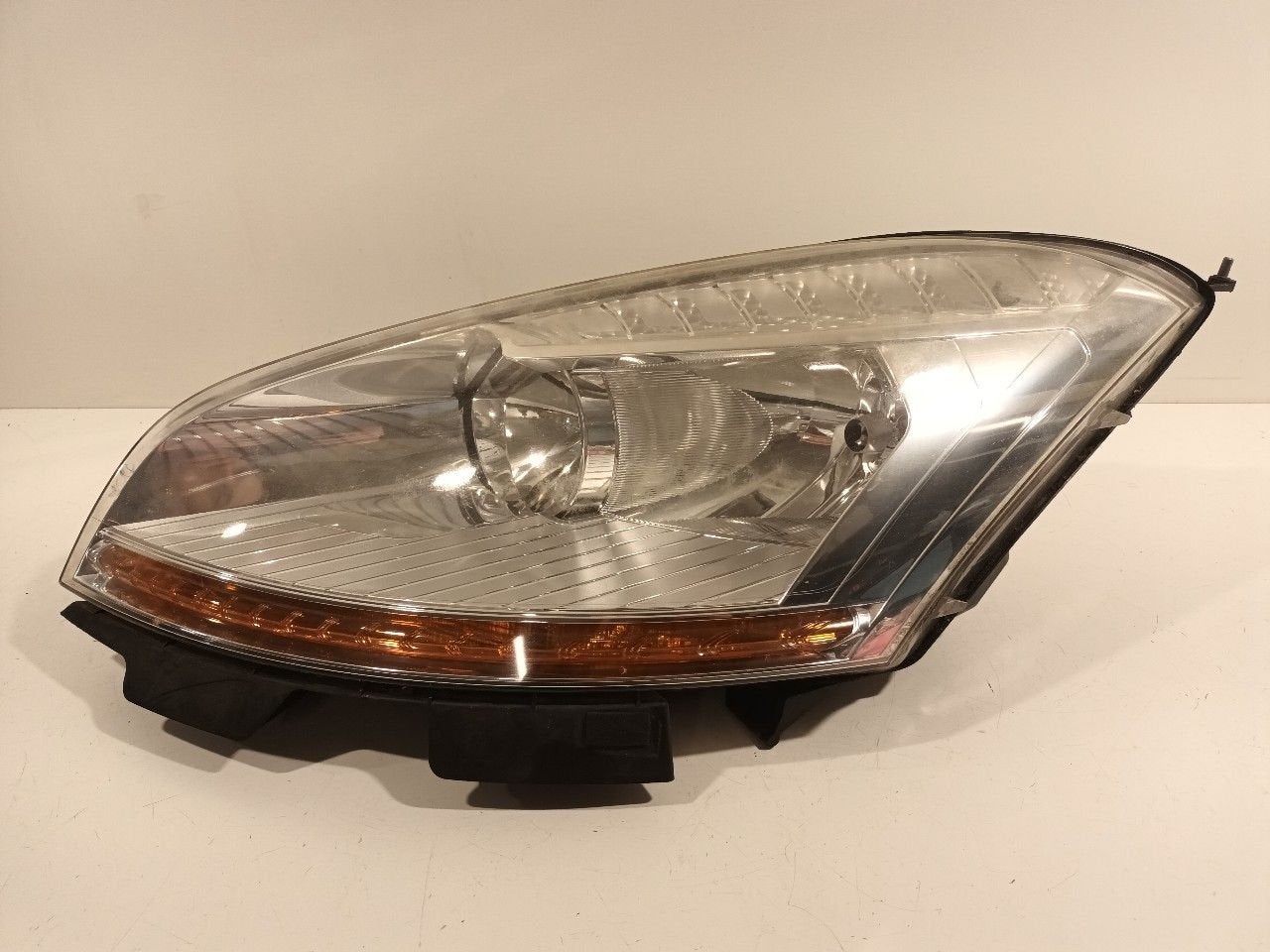 Koplamp links Citroën C4, Onderdelen@venauto.nl, Van der Ven Autorecycling B.V., Gebruikt, Ettenseweg 76, 4706 PB Roosendaal, The Netherlands