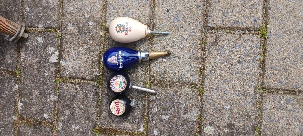 Tapkraan, Verzamelen, Ophalen