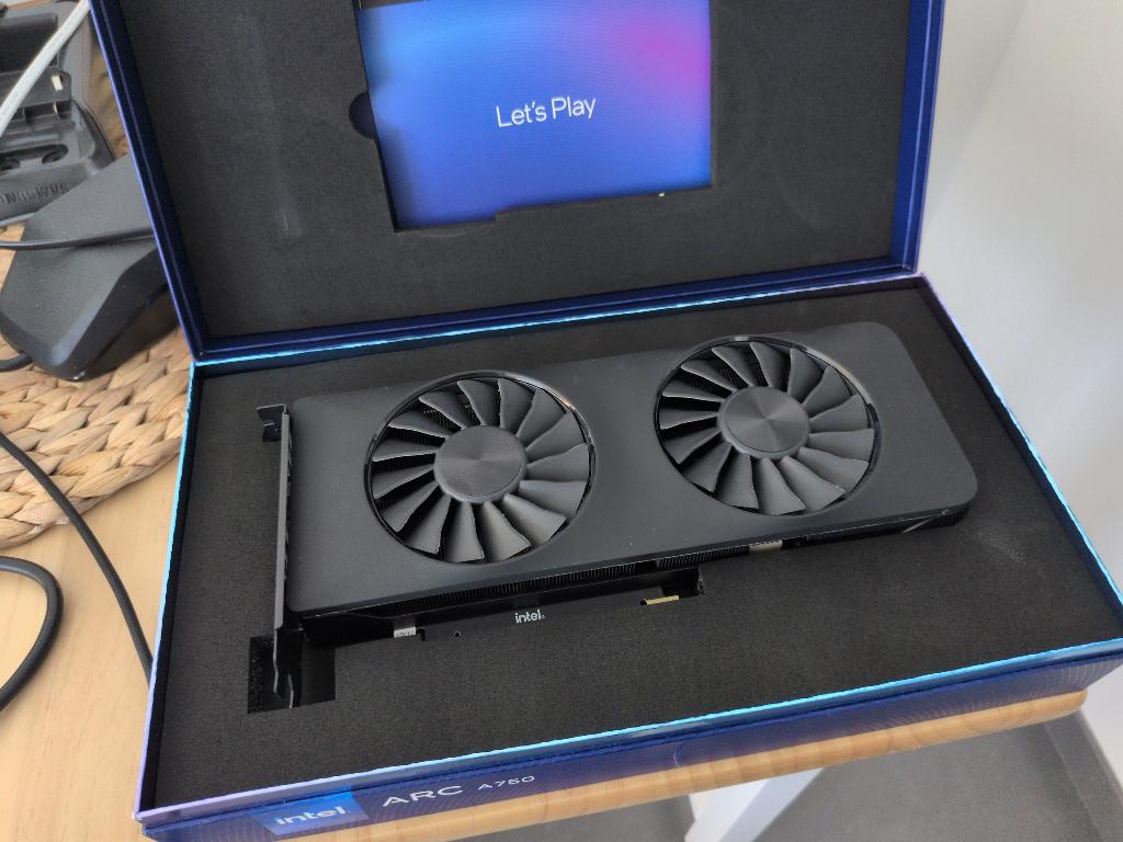 Computer zonder case, Informatique & Logiciels, Ordinateurs de bureau, Utilisé, 3 à 4 Ghz, SSD, 64 GB ou plus, Avec carte vidéo