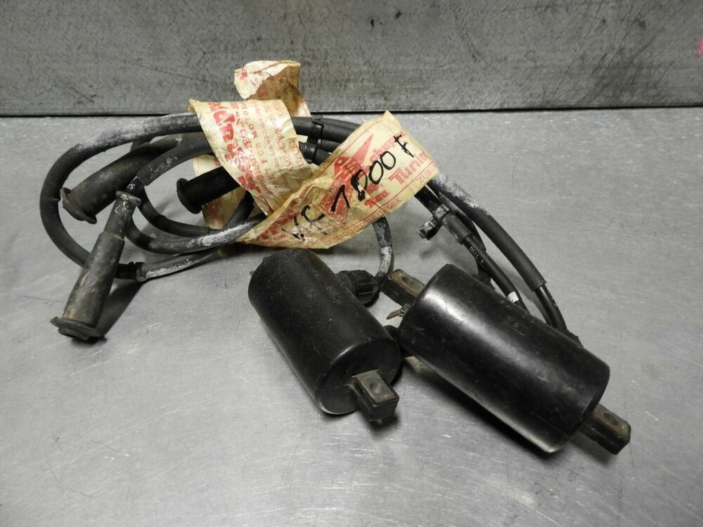 VF1000F 1984 - 1988 Honda Bobijn bougiekop D1-43886, Motos