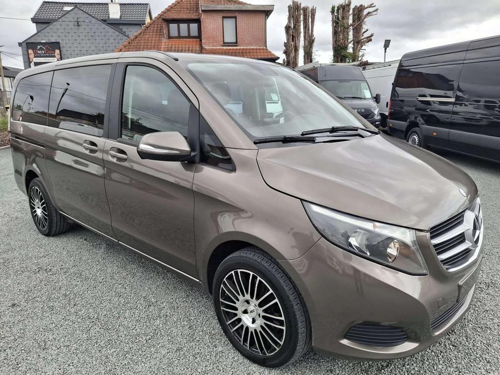 Mercedes-Benz V-Class 250 4matic EURO 6 (bj 2015), Auto's, Automaat, 4 deurs, Gebruikt, Bruin