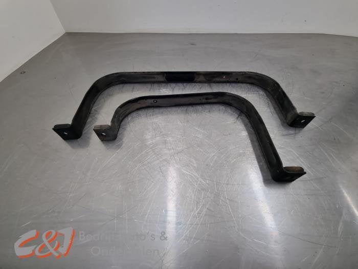 Bande réservoir d'un Iveco New Daily, -, 3 mois de garantie, Utilisé, Autres marques automobiles