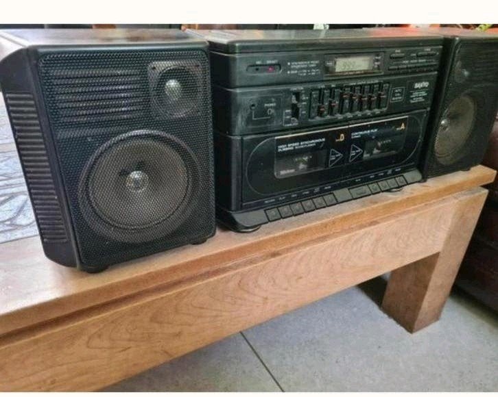 Cassette radio vintage x2 Sanyo Ghetto Blaster, Enlèvement ou Envoi, Radio