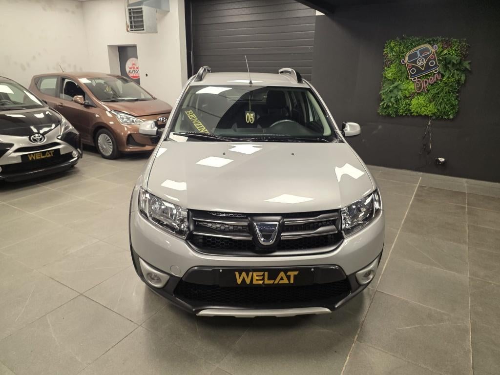 DACIA SANDERO STEPWAY BENZINE/53.000 KM/TOP STAAT, Auto's, Euro 5, Zwart, Bedrijf, Sandero