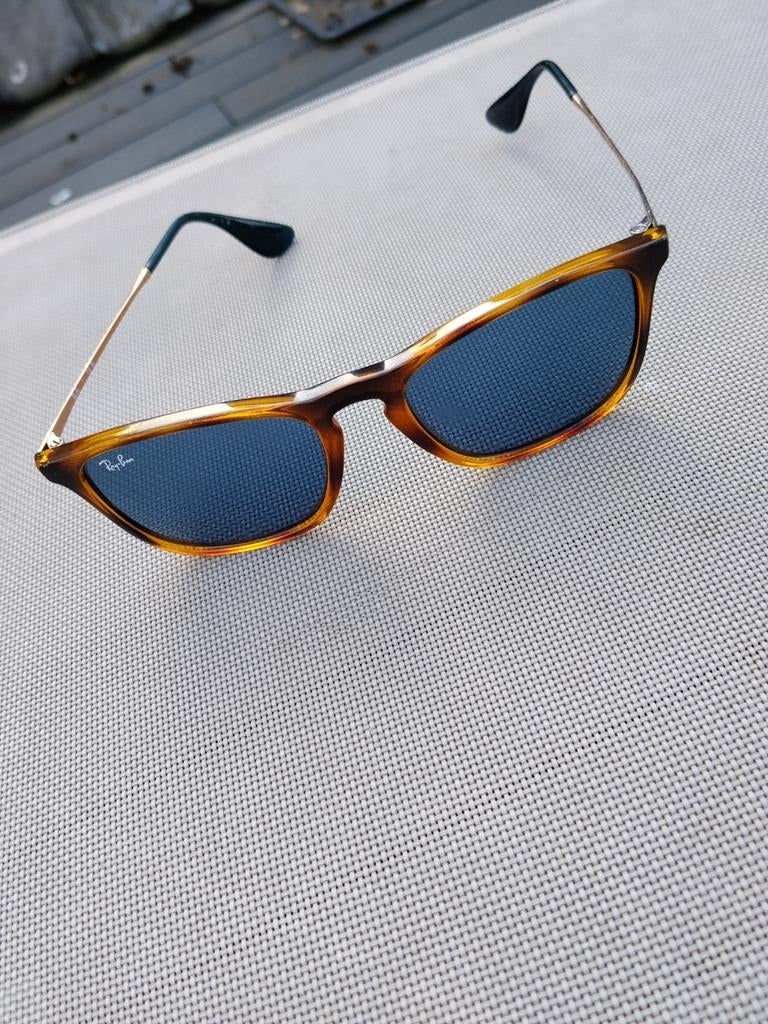 Ray ban, Ophalen