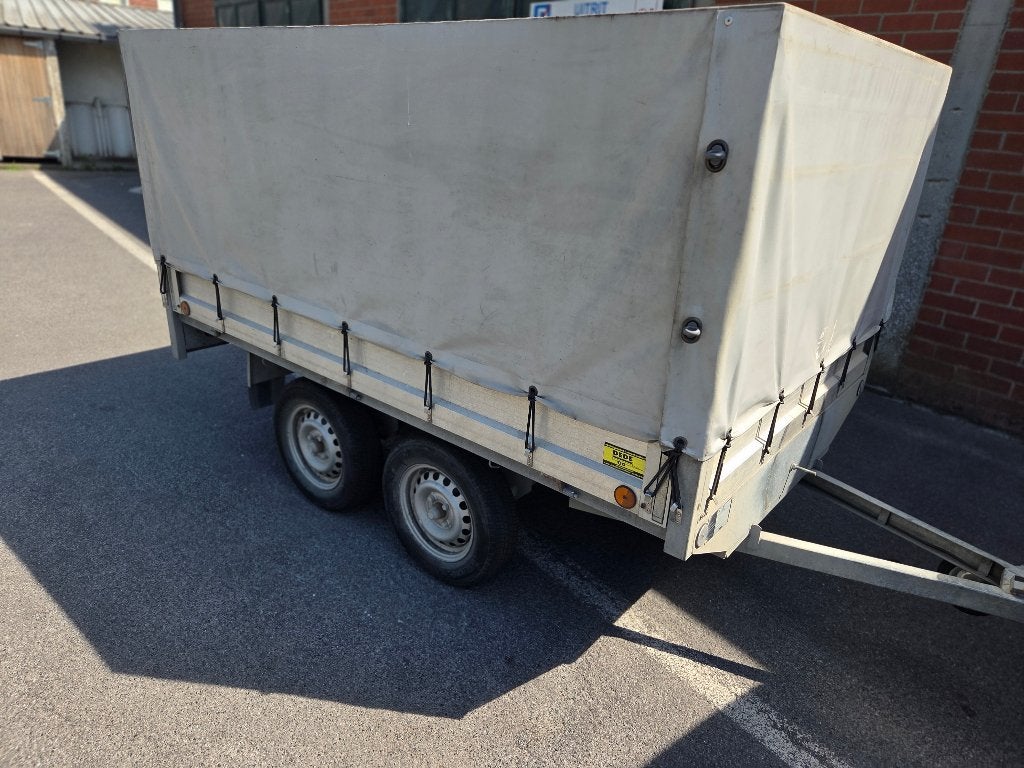 Aanhangwagen 750 kg, Ophalen, Zo goed als nieuw