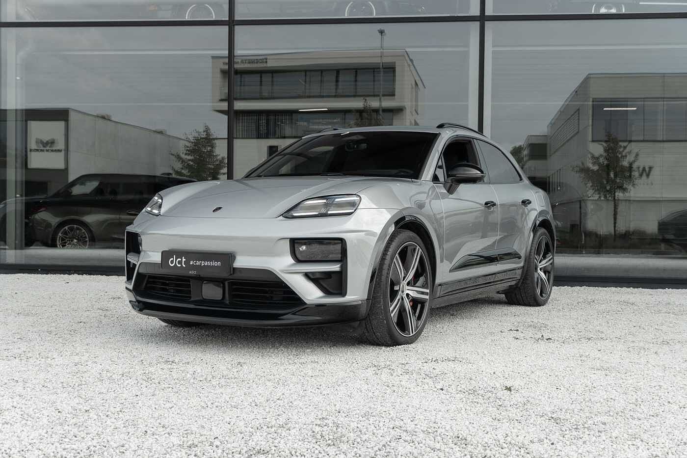 Porsche Macan Turbo New Price of 152.000 euros!, Autos, Cuir, Argent ou Gris, Achat, 470 kW
