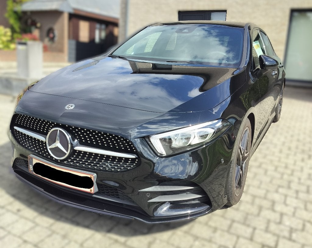 Mercedes A 180 AMG Line, Autos, Mercedes-Benz, 100 kW, Achat, Euro 6, Entretenue par le concessionnaire