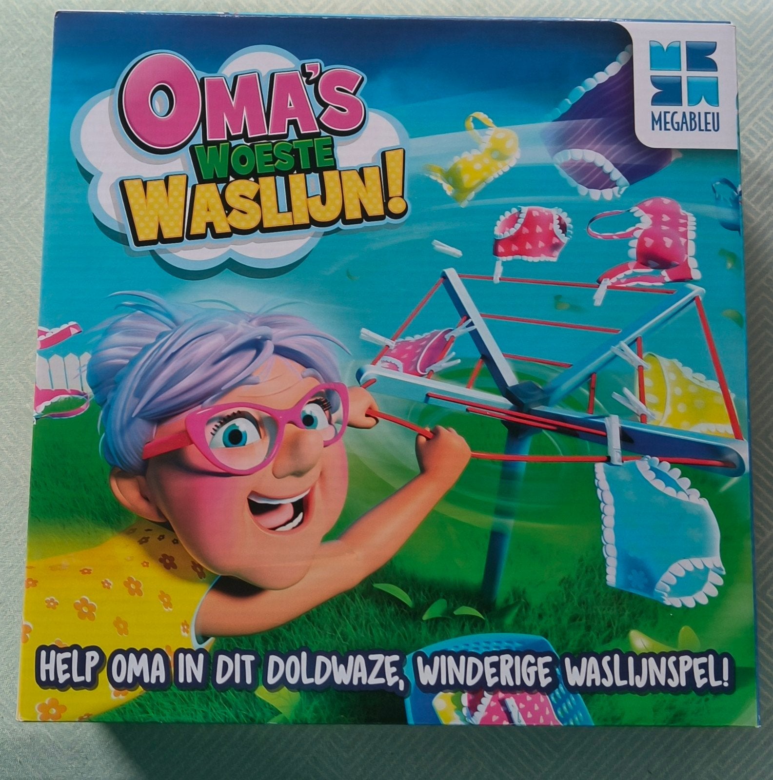 oma's woeste waslijn gezelschapsspel, Hobby en Vrije tijd, Een of twee spelers, Ophalen of Verzenden, Zo goed als nieuw, Megableu