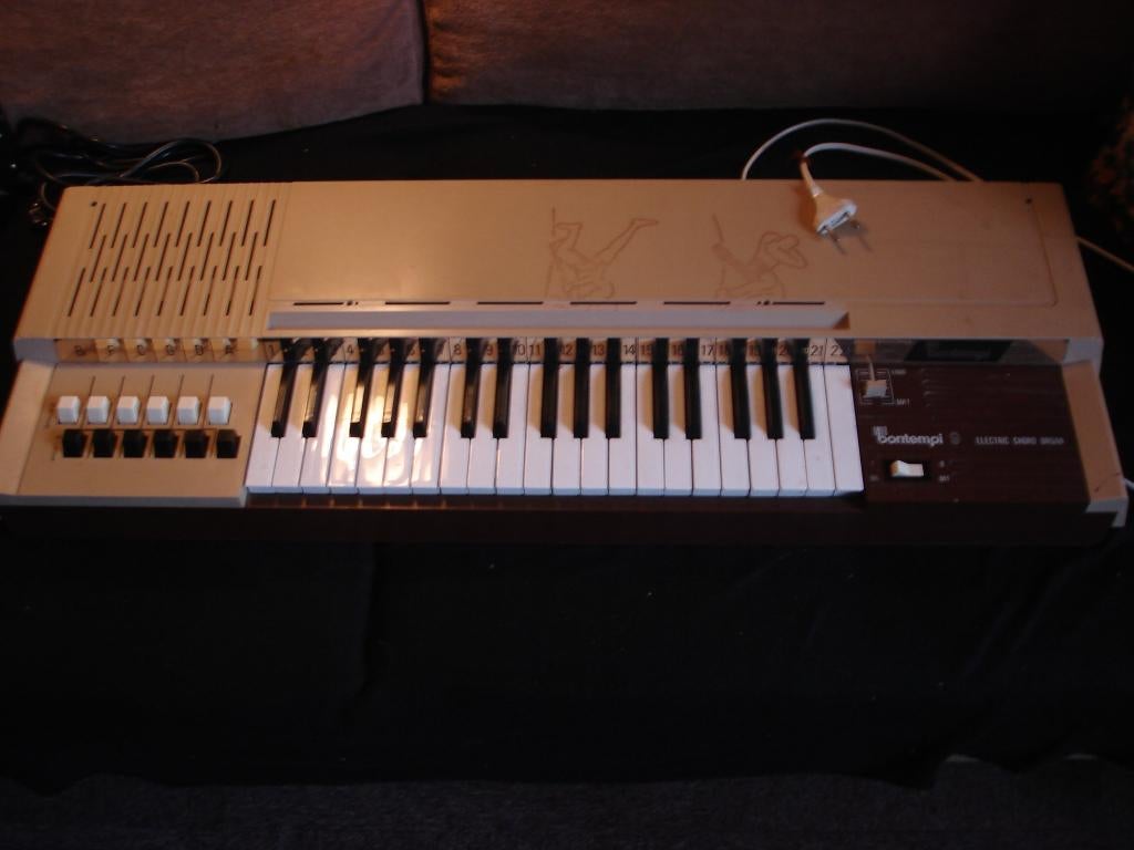 1970's Bontempi Electric Chord Organ B9, Musique & Instruments, Orgues, Enlèvement, Utilisé, Orgue