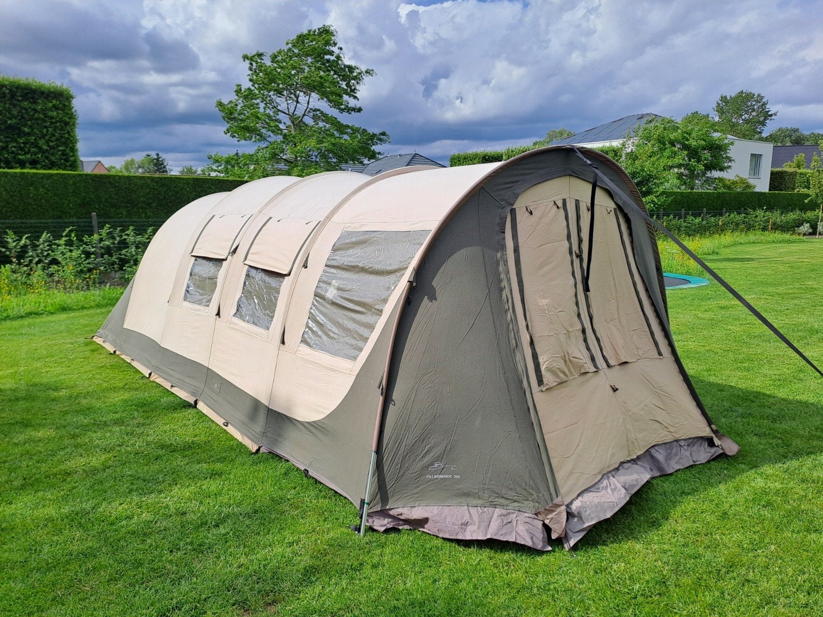 Bardani Villagrande 320 tunneltent, Ophalen