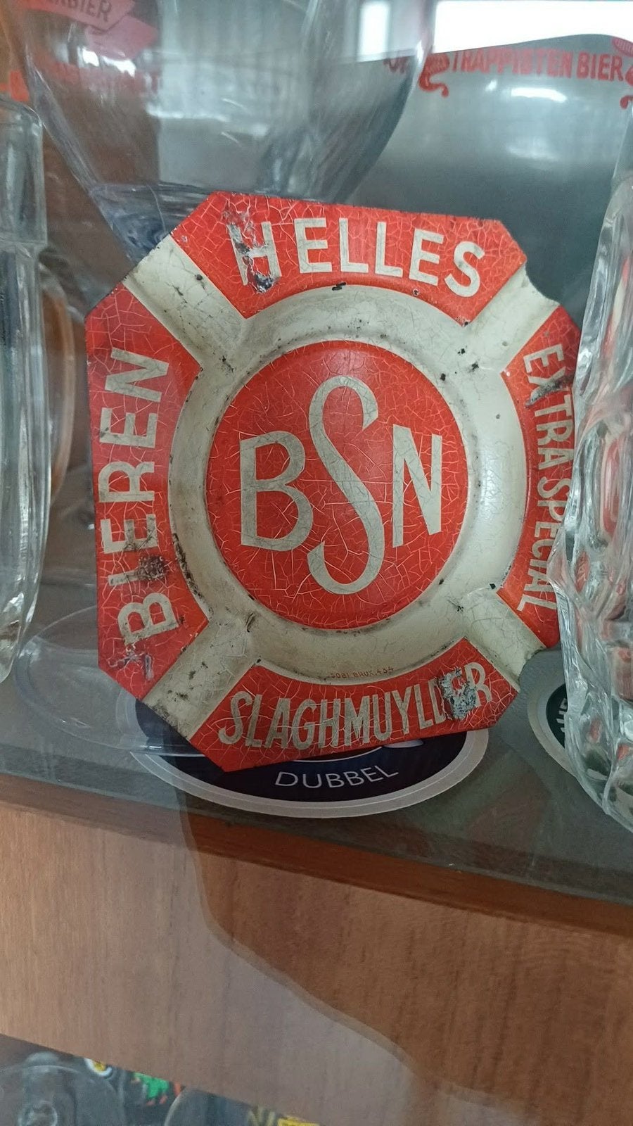GEZOCHT : asbakje blik SLAGHMUYLDER SLAG BIEREN HELLES BSN, Collections, Enlèvement, Utilisé, Autres types