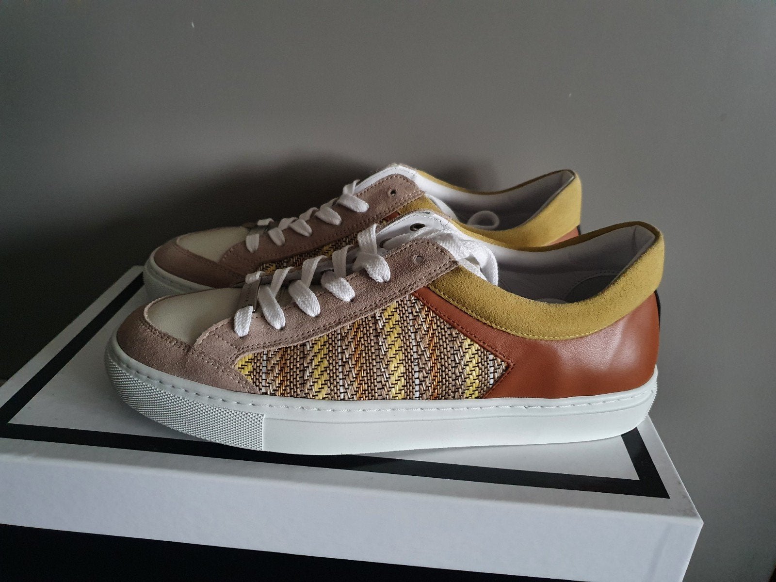 nieuwe sneakers van Kunoka maat 40, Neuf, Enlèvement ou Envoi, Sneakers et Baskets, Kunoka