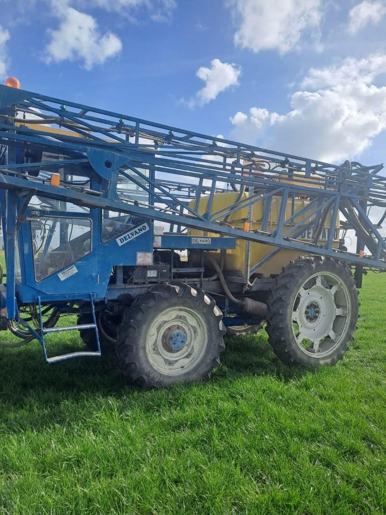 zelfrijdende sproeier Delvano, Zakelijke goederen, Ophalen, Akkerbouw, Gewasbescherming en Bemesting