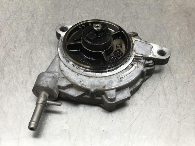 VACUUMPOMP DIESEL Auris (E18) (|03052143|293000W120|), Auto-onderdelen, Gebruikt, Toyota