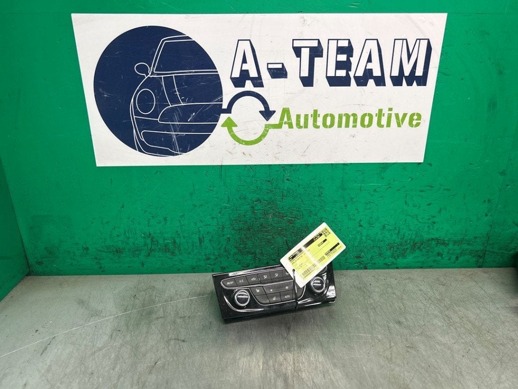PANNEAU DE COMMANDE CHAUFFAGE CLIMATISATION Opel Astra K, Opel, Opel Automobile GmbH, Utilisé, Kontakt-opel@opel.com