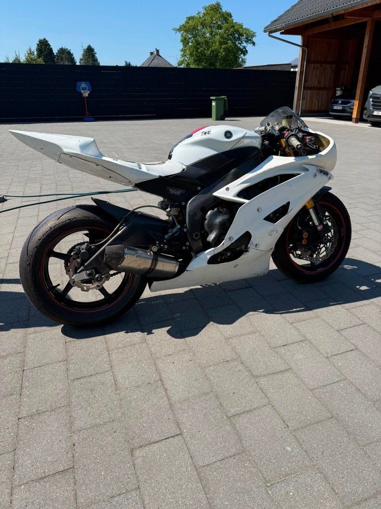 Yamaha R6 2007 Circuitmotor – met schade, 4 cilinders, Gebruikt, Super Sport, Particulier