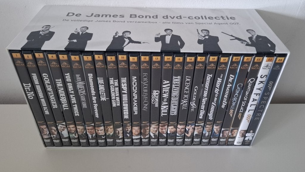 007 James Bond complete collectie : 24x DVD box, CD & DVD, DVD | Action, Enlèvement ou Envoi, Coffret, Comme neuf, Thriller d'action