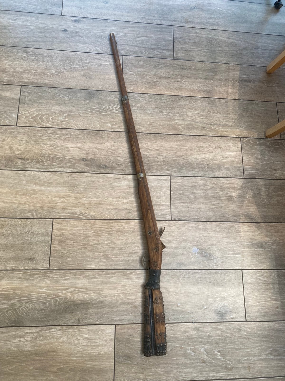 Vieux fusil antiquité silex, Enlèvement, Marine