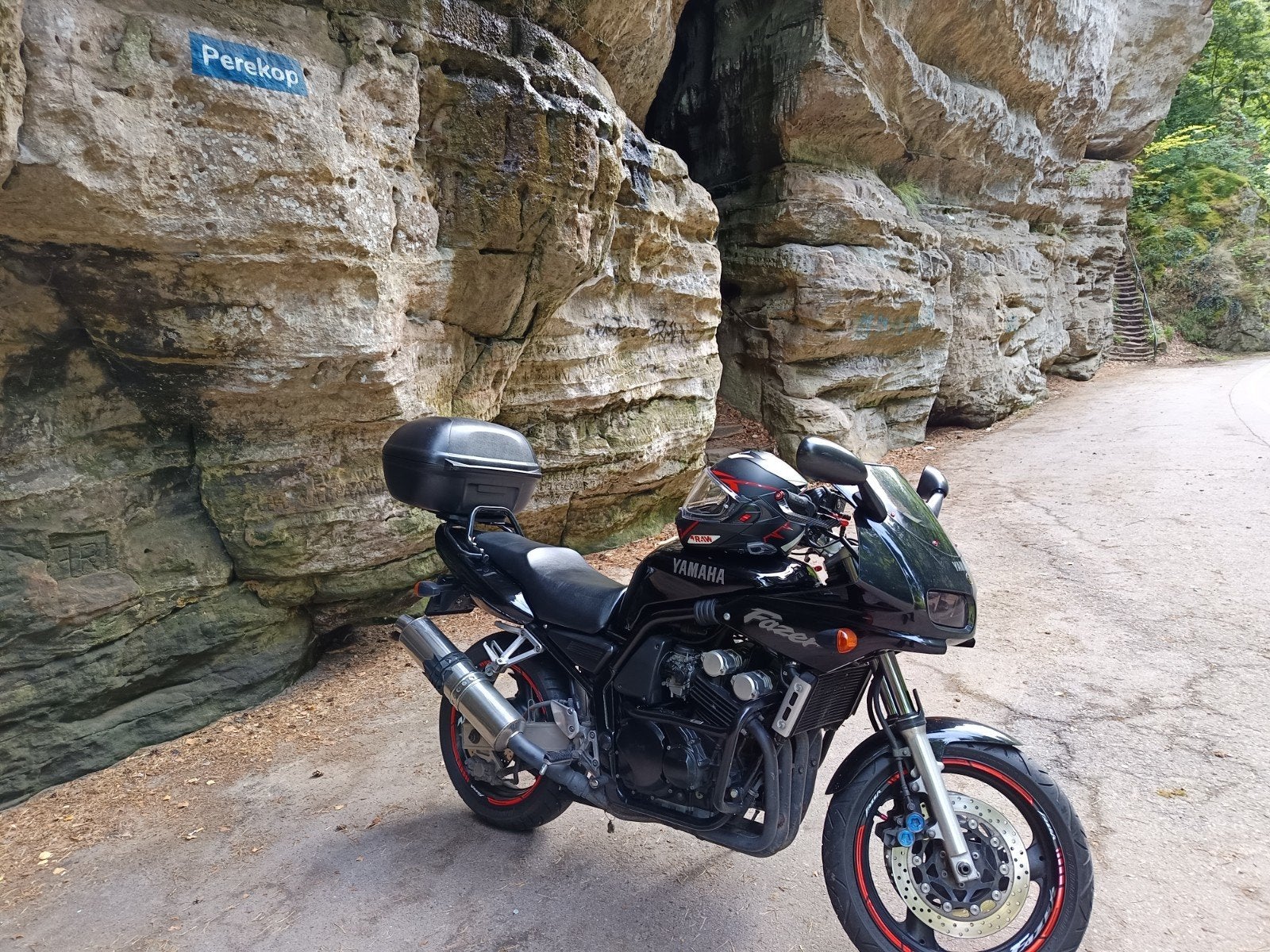 yamaha fazer 600, Motos, Poignées chauffantes, Occasion, Plus de 35 kW, 4 cylindres
