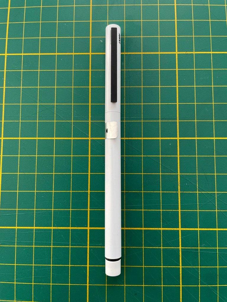 Lamy CP1 White M Nib Fountain Pen (Near Mint), Verzamelen, Pennenverzamelingen, Ophalen of Verzenden