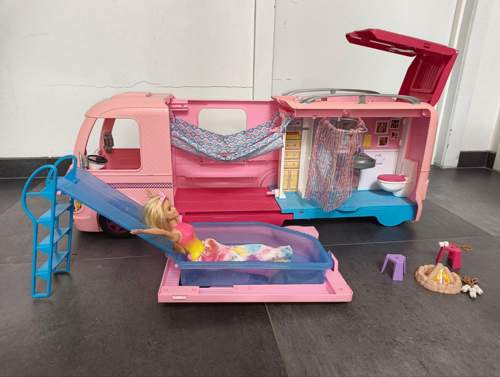 camping-car Barbie, Enlèvement, Utilisé, Maison de poupées