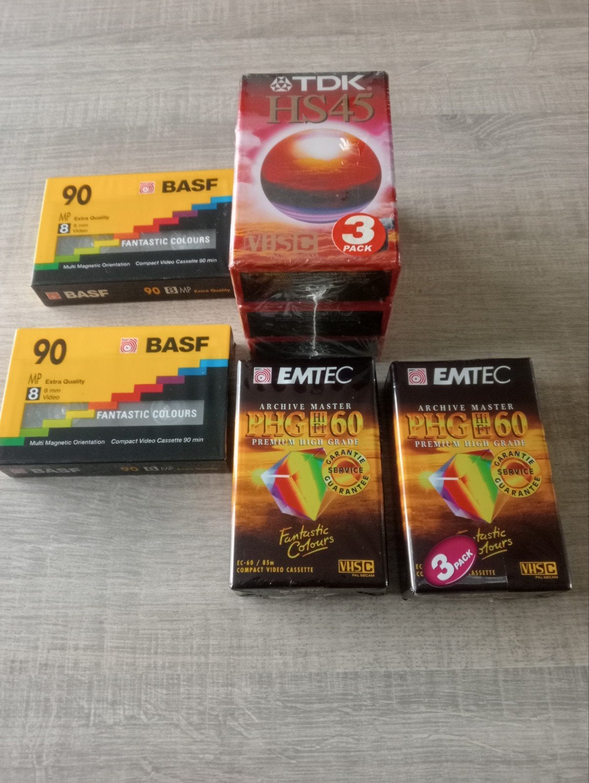 lot de cassettes vidéo pour caméscopes vintage scellées (neu, TV, Hi-fi & Vidéo, Enlèvement ou Envoi, VHS-C ou SVHS-C, Caméra