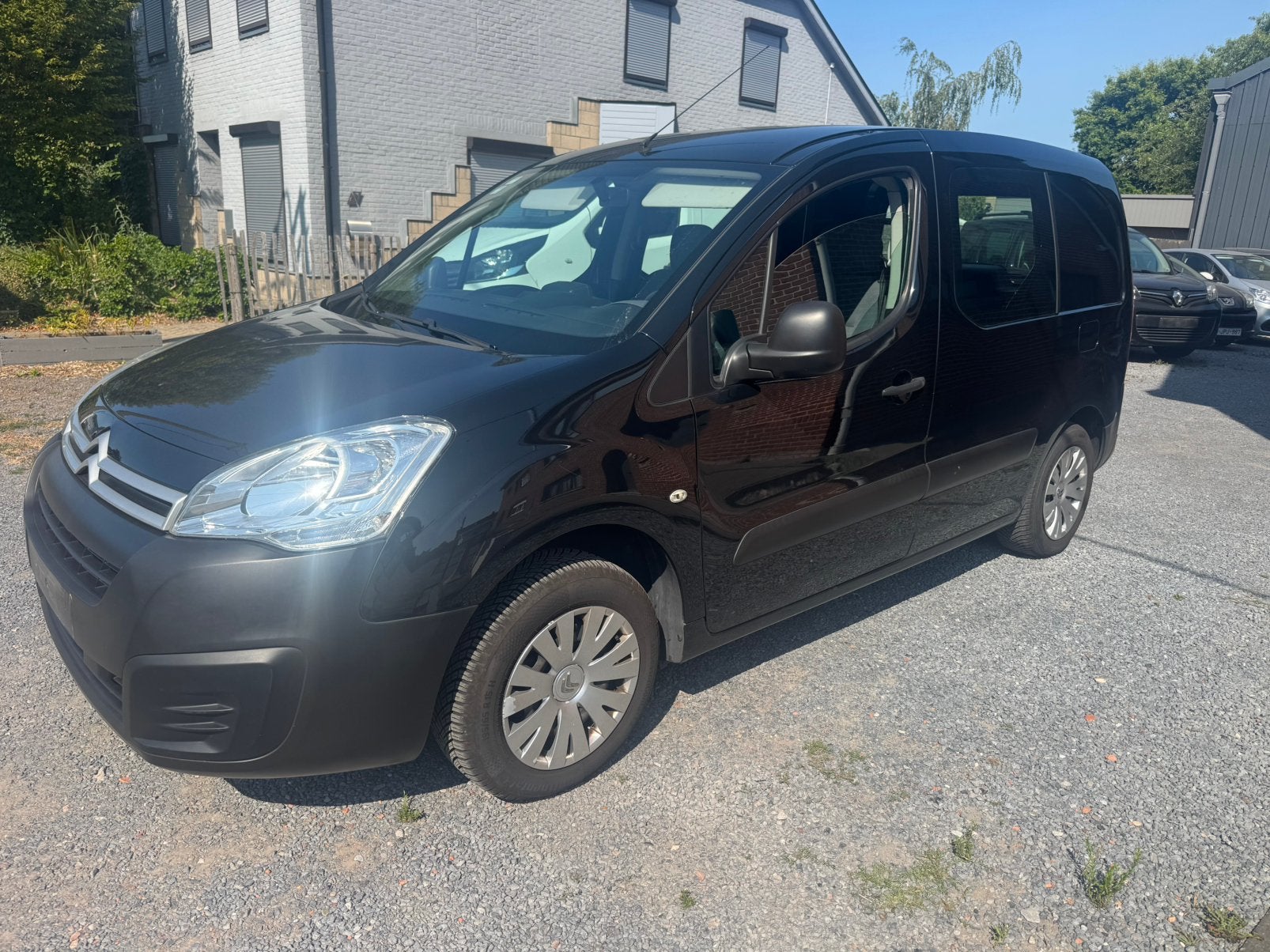 Citroen Berlingo 1.6 BlueHDi ,Airco,parkeersensoren,+boek, Auto's, Voorwielaandrijving, Euro 6, 4 cilinders, Zwart