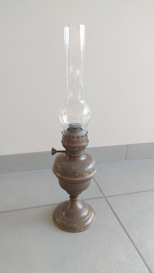 Petroleum lamp, Ophalen, Overige kleuren, Zo goed als nieuw, Kandelaar