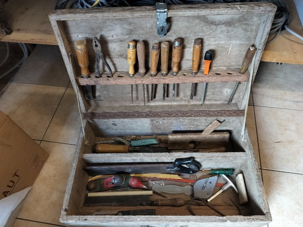 Antieke Houten Timmermanskist / Gereedschapskist, Ophalen, Gevuld, Gebruikt