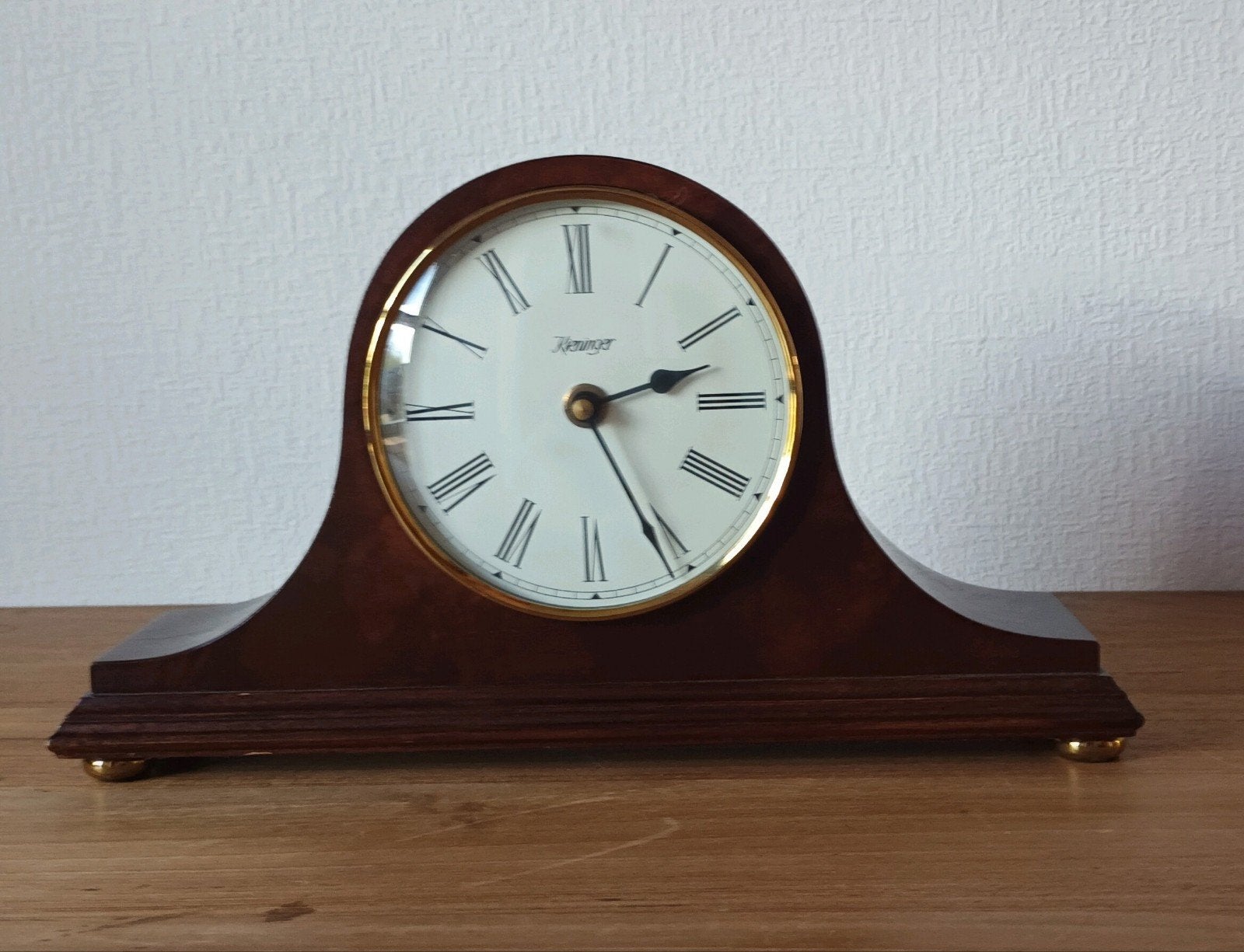 Klok tafelmodel Kieninger, Ophalen