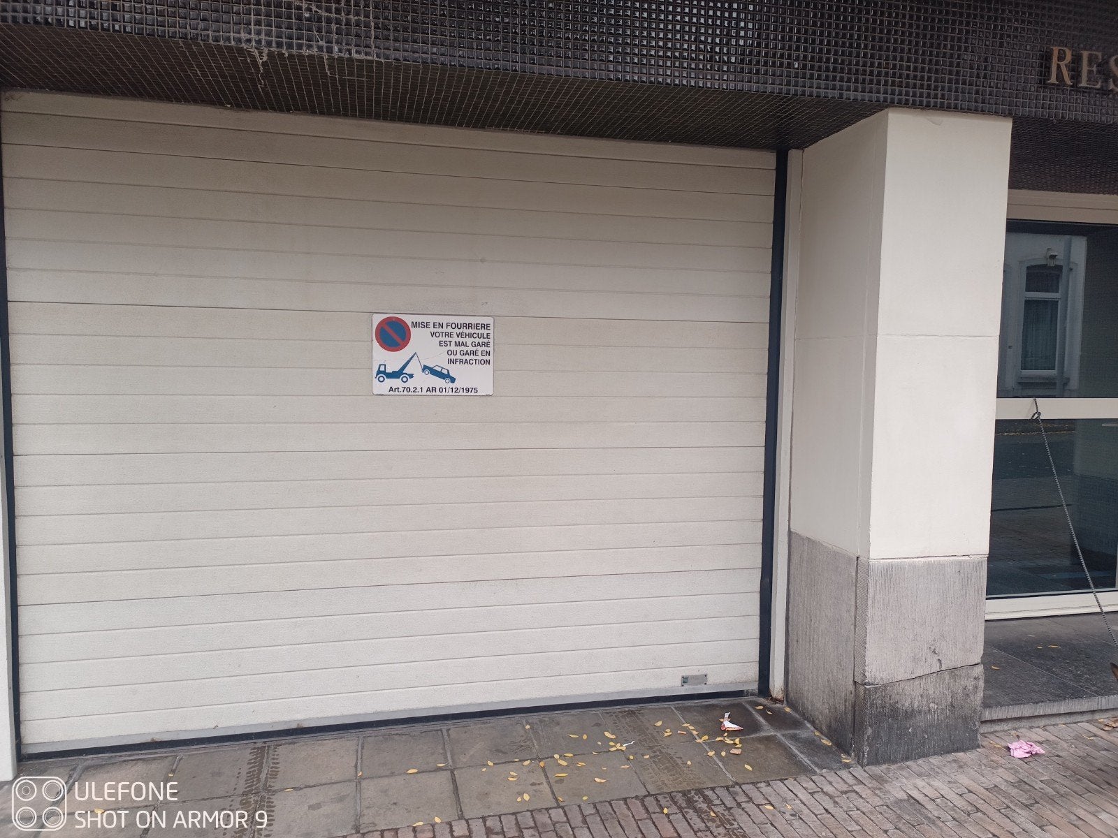 GARAGE FERMÉ À LOUER CHARLEROI, Charleroi