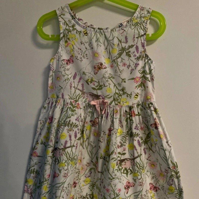 Zomerjurk met groen motief "H&M" maat 110- 5 jaar, Kinderen en Baby's, Kinderkleding | Maat 110, Meisje, H&M, Ophalen of Verzenden