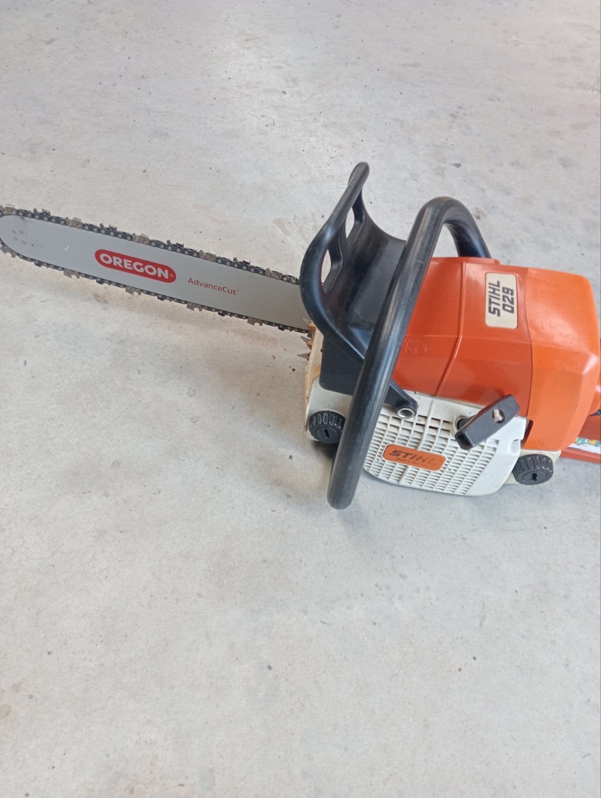 tronçonneuse Stihl, Enlèvement ou Envoi