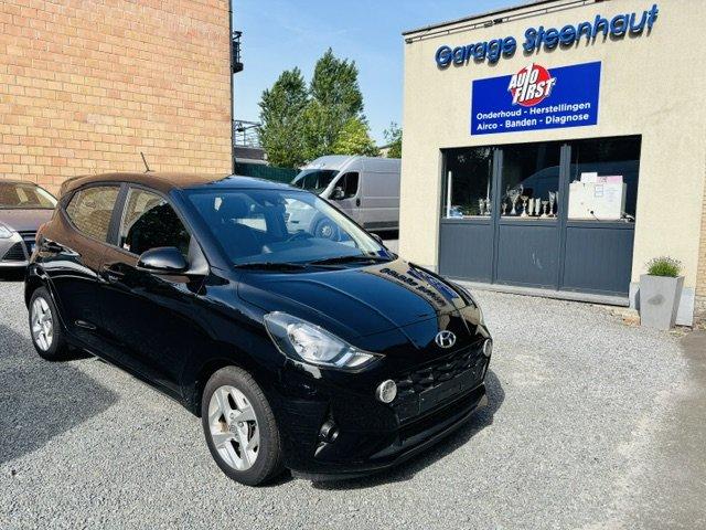 Hyundai i10 I10 B5P11 (bj 2022, automaat), Auto's, Hyundai, Stof, Gebruikt, Zwart, Bedrijf