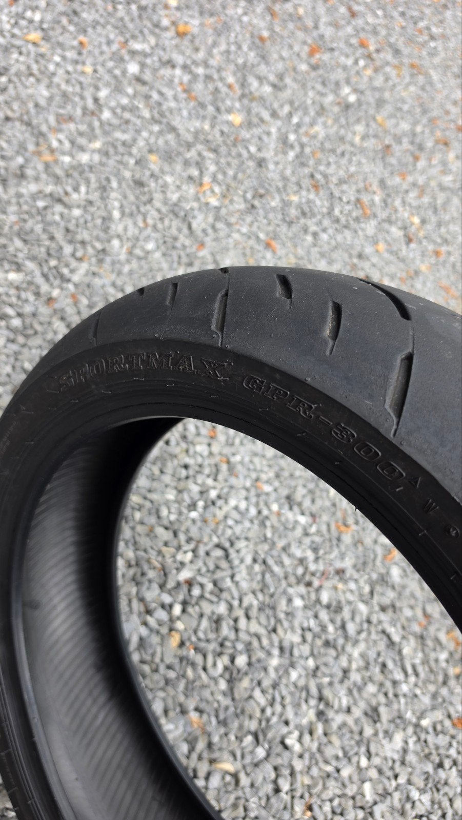 Pneu DUNLOP Sportmax GPR-300
160/60 ZR 17 69W, Motos, Enlèvement