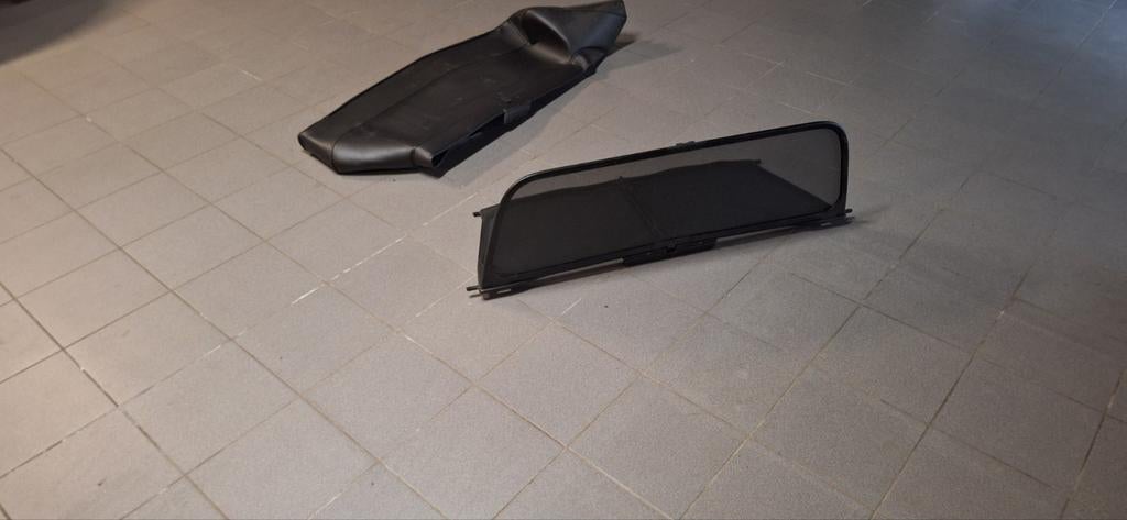 filet à vent et housse en cuir pour scarabée cabrio à vendre, Enlèvement