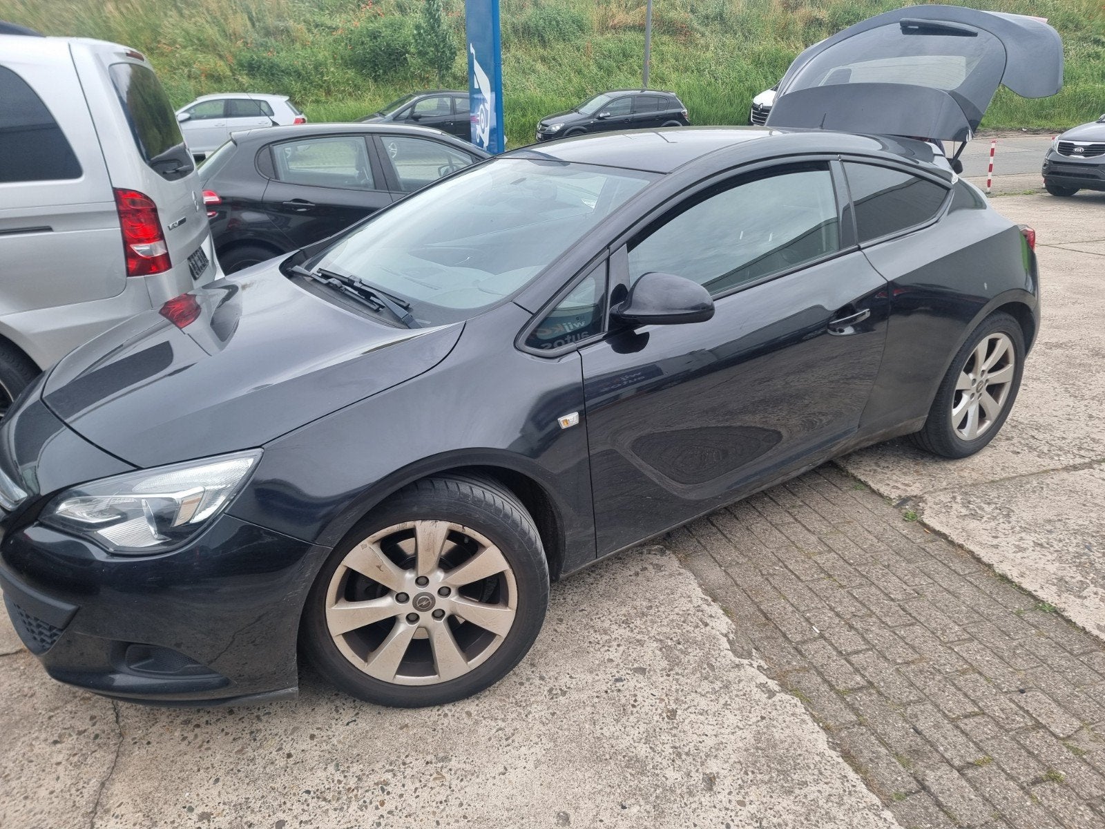 opel astra j gtc, Auto's, Zwart, Bedrijf, 5 zetels, Astra